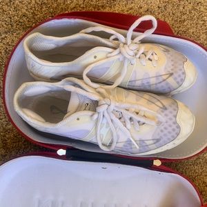 Size 8 NFINITY Vengeance barely worn and only on mat